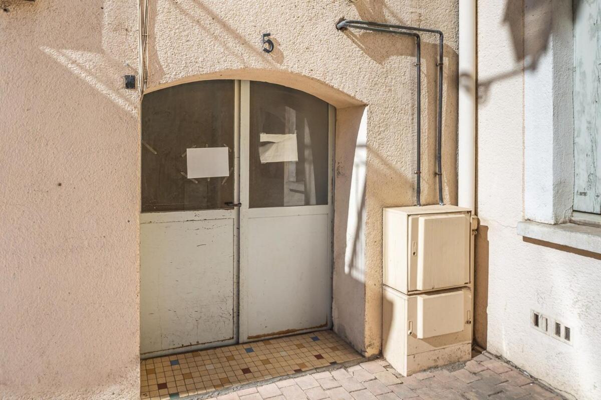 Le Convivial ~ Climatisation ~ Terrasse ~ Halles ناربون المظهر الخارجي الصورة